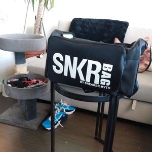 Snkr bag